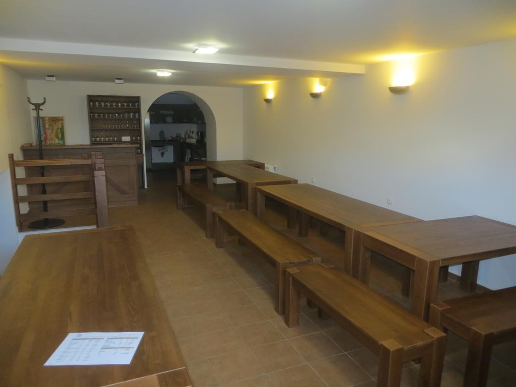 U Vinarstvi Hotel Mutěnice Екстериор снимка